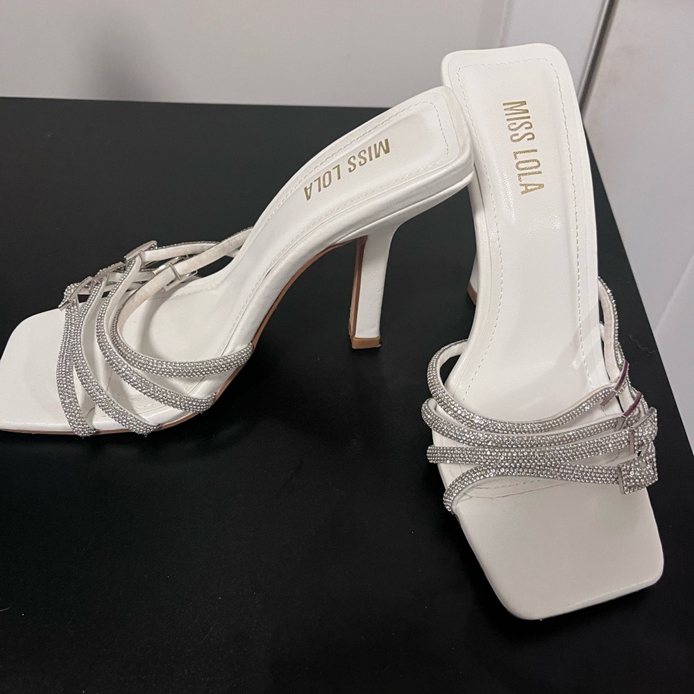 Miss Lola White Strappy Heels - Picture 3 of 4